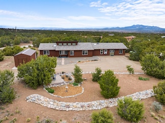 186 Kings Meadow Dr, Sandia Park, NM 87047