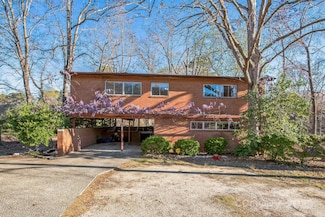 604 Harkey Rd, Sanford, NC 27330