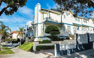 702 S Broadway Unit B, Redondo Beach, CA 90277