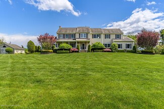 55 Rues Rd, Cream Ridge, NJ 08514