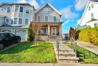 67 10 St, Staten  Island, NY 10306