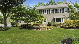 24 Crawford Rd, Middletown, NJ 07748