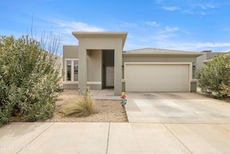 3838 Santa Sophia Rd, Las Cruces, NM 88012