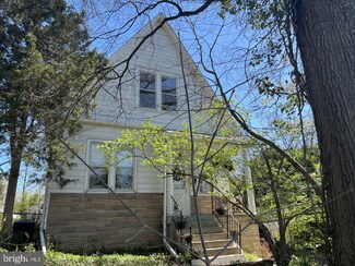 9205 48th Ave, College Park, MD 20740
