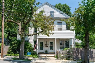 19 Cowing St, West Roxbury, MA 02132