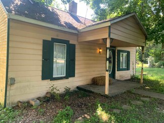 849 S County Road 125 W, Petersburg, IN 47567
