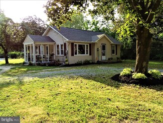 220 Woodbrook Rd, Dover, DE 19901