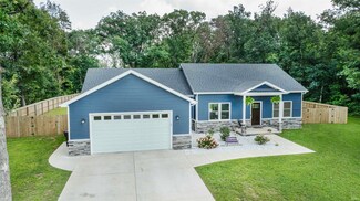 11607 Primrose Trail, Wheatfield, IN 46392