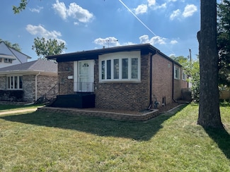 17544 Roy St, Lansing, IL 60438