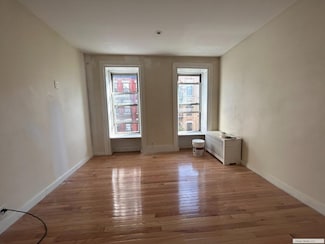 330 E 76th St Unit 4E, New York, NY 10021