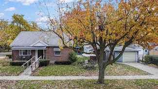 1502 23rd St, Port Huron, MI 48060