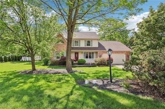 10976 Huntington Close, North Royalton, OH 44133