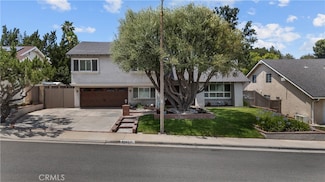 24037 Rotunda Rd, Valencia, CA 91355