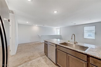 4531 Pencester St, Las Vegas, NV 89115