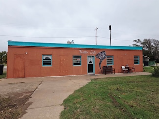 124 Main St, Wakita, OK 73771