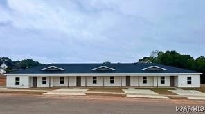 219 Charleston Dr, Enterprise, AL 36330