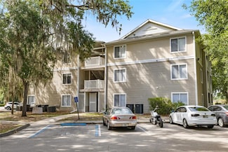 4000 SW 23rd St Unit 4-102, Gainesville, FL 32608
