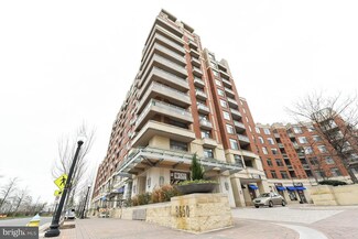 3650 S Glebe Rd Unit 239, Arlington, VA 22202