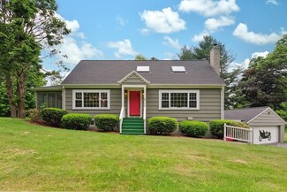 24 Framingham Rd, Southborough, MA 01772