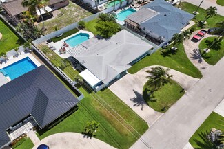 571 SE 14th St, Pompano Beach, FL 33060
