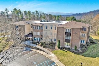 4631 Heather Dr SW Unit 106, Roanoke, VA 24018