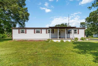 445 Flint Rd, Waco, KY 40385