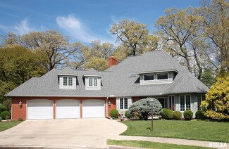 11606 N Strathmoore Ct, Dunlap, IL 61525