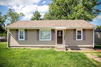637 E Felix St, Marshall, MO 65340