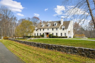 11 Lost Nations Rd, Pound Ridge, NY 10576