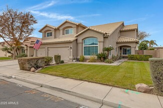 223 S Daisy Ln, Gilbert, AZ 85296