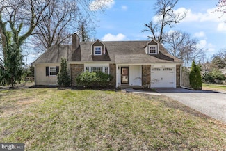 503 Oakcrest Ln, Wallingford, PA 19086