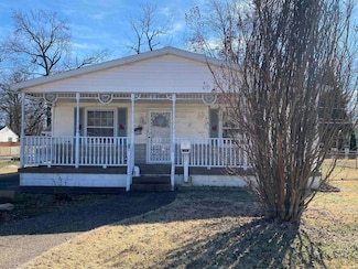 1827 Waggoner Ave, Evansville, IN 47714