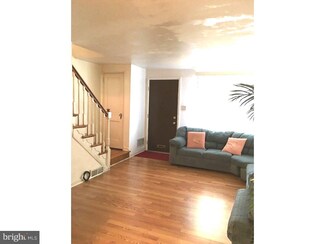 6025 Alma St, Philadelphia, PA 19149