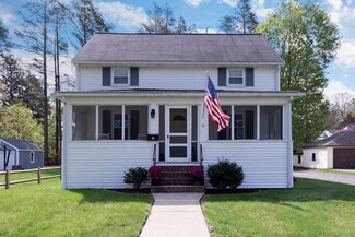 63 Rhoades Ave, East Walpole, MA 02032
