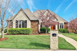 218 E Prairie Point Ct, Andover, KS 67002