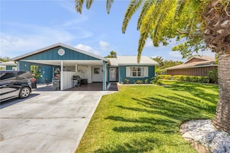 1125 Harbour Point Dr, Port Orange, FL 32127