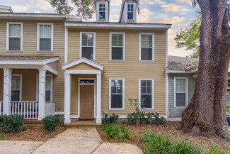 9175 SW 48th Place, Gainesville, FL 32608