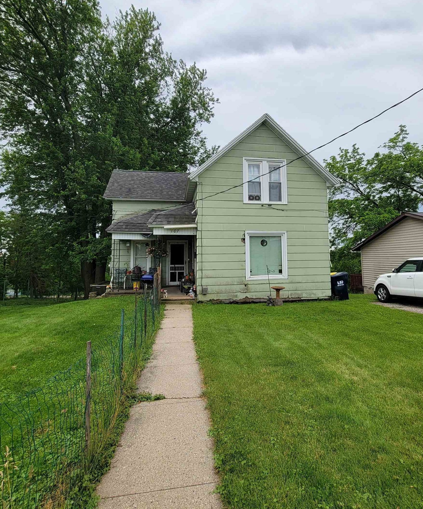 For Sale 107 W Elroy St, Elroy, WI 53929
