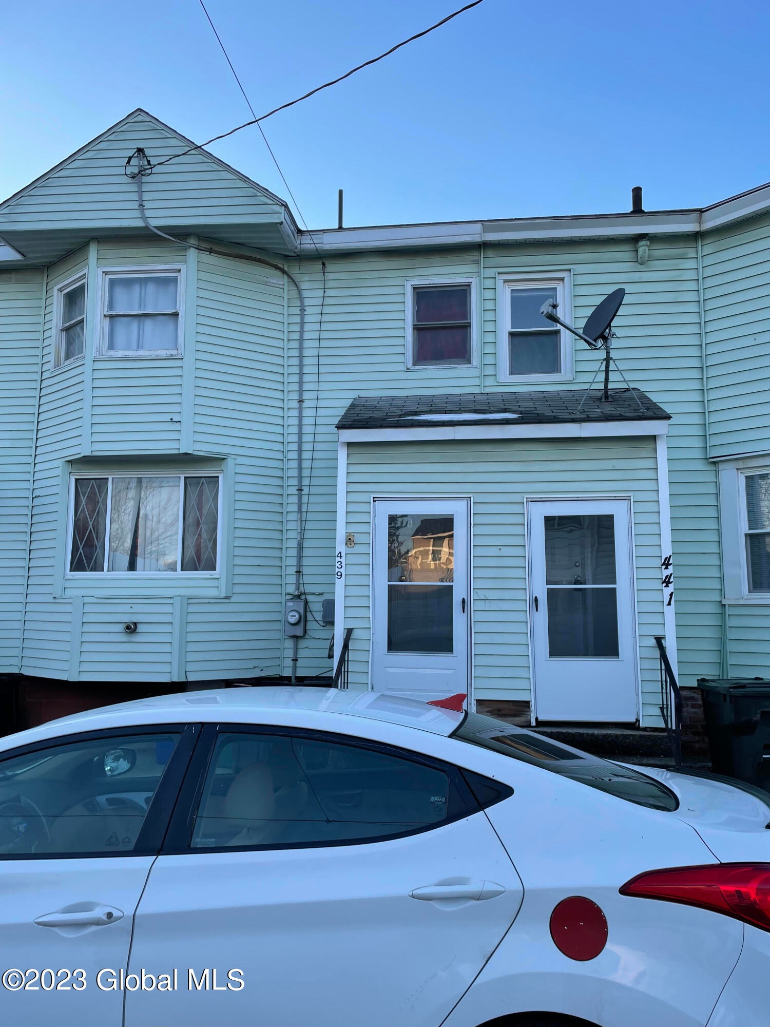 For Sale 439 1st Ave, Watervliet, NY 12189