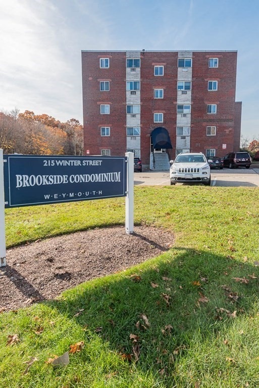 215 Winter St Unit 4L, Weymouth, MA 02188 MLS 72919224