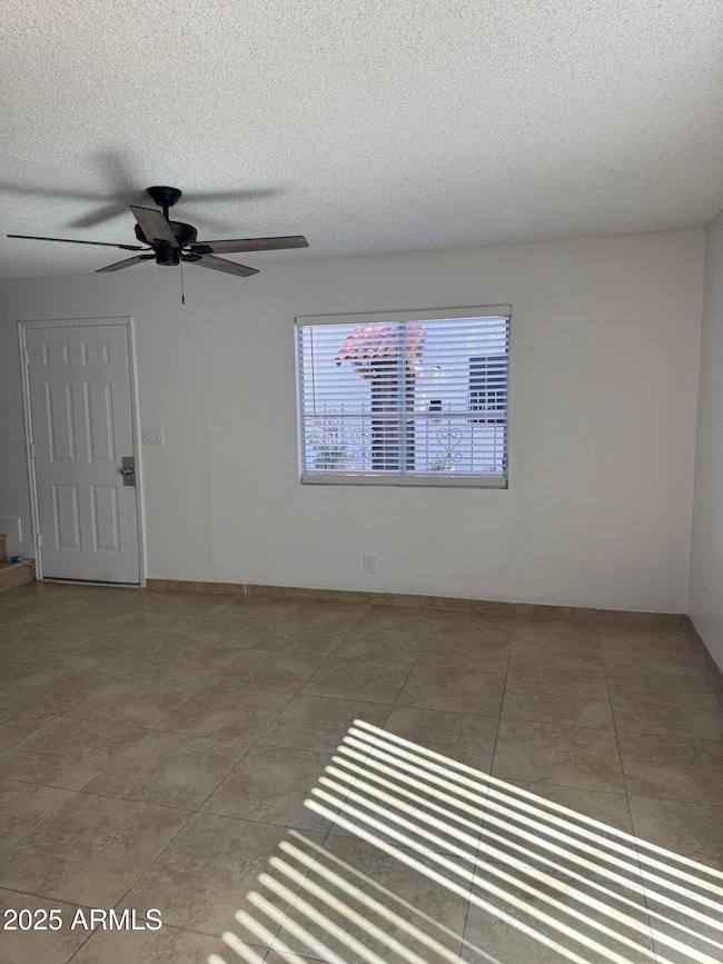 8861 N 12th Place unit 49, Phoenix, AZ 85020 - photo 5