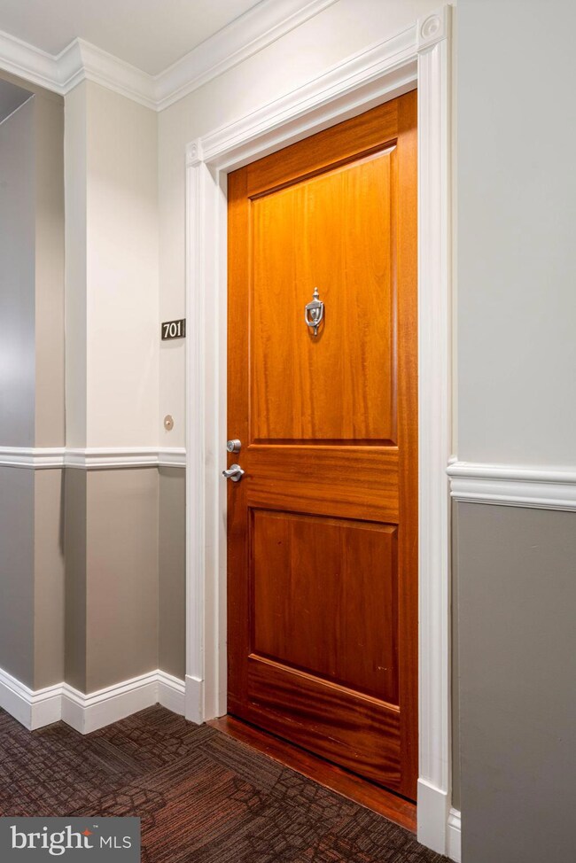 The Byron unit 701, Falls Church, VA 22046 - photo 3