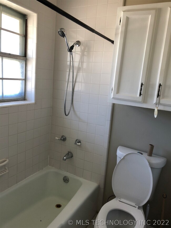 Hall bath is full bath.