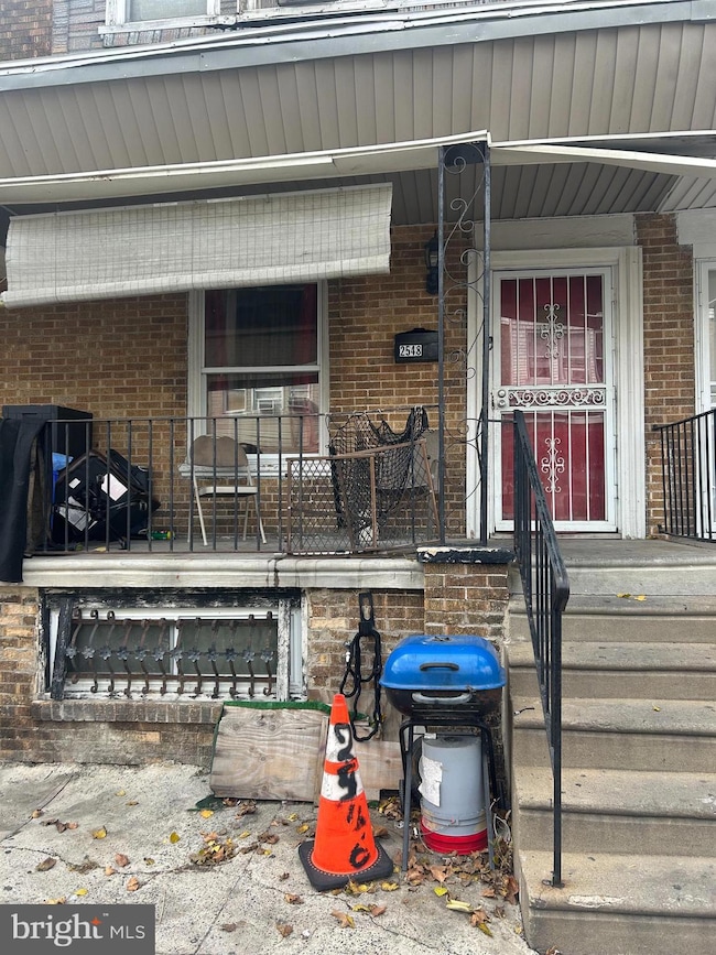 2548 S Millick St, Philadelphia, PA 19142 - photo 2