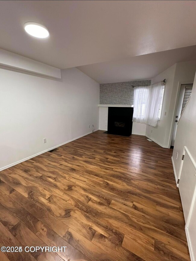 10212 Jamestown Dr unit 102D, Anchorage, AK 99507 - photo 4