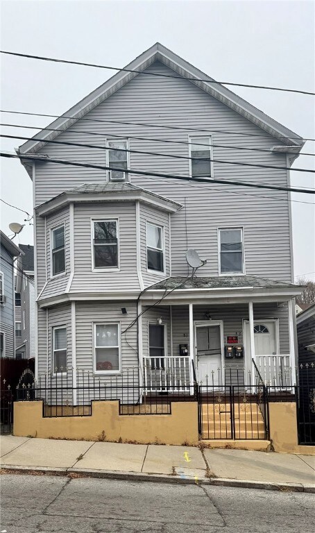 83 Harold St unit 2, Providence, RI 02908 - photo 2