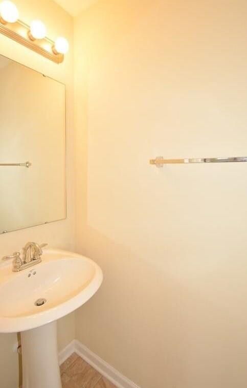 2376 Blackthorn Dr, Franklin, IN 46131 - photo 7