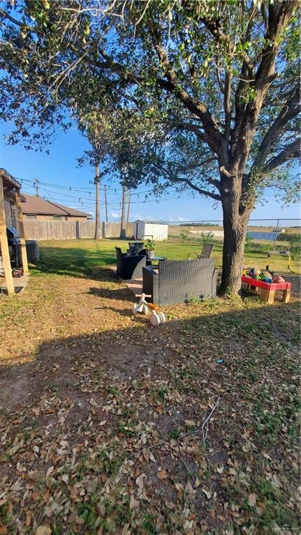 2020 Del Oro, Weslaco, TX 78596 - photo 4