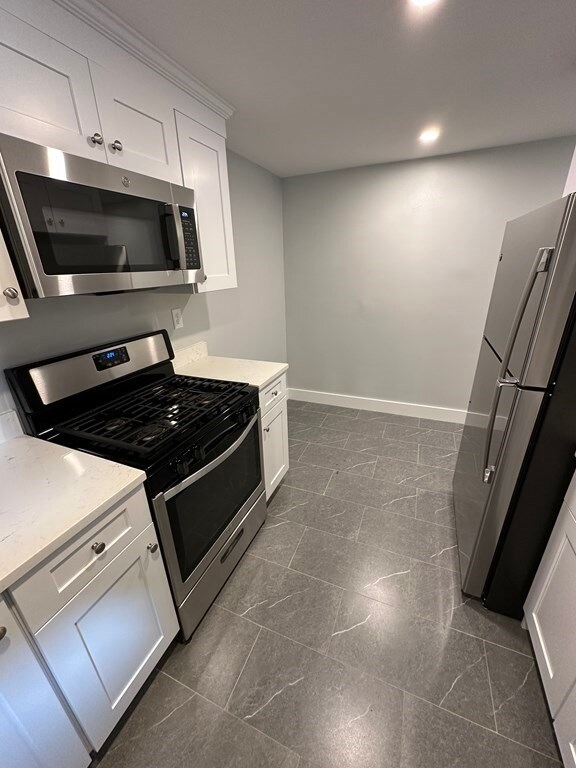 43 N Emerson St unit 1, Wakefield, MA 01880 - photo 2