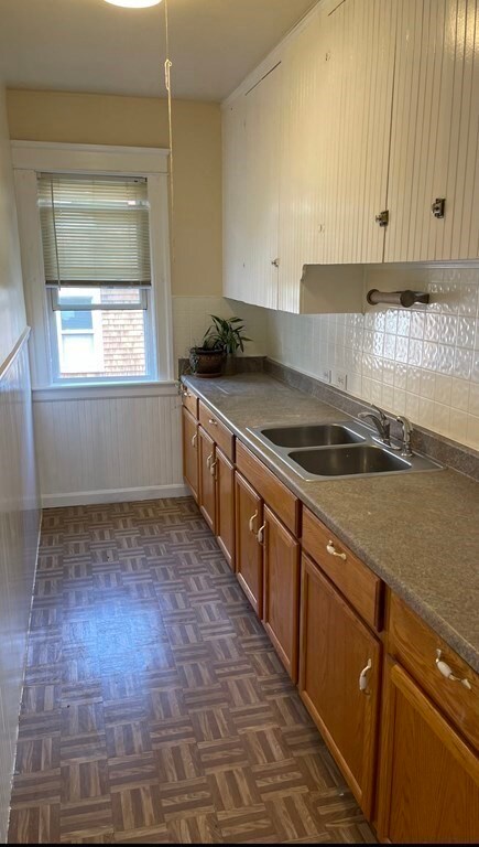 20 Wabash Ave unit 3, Worcester, MA 01604 - photo 3